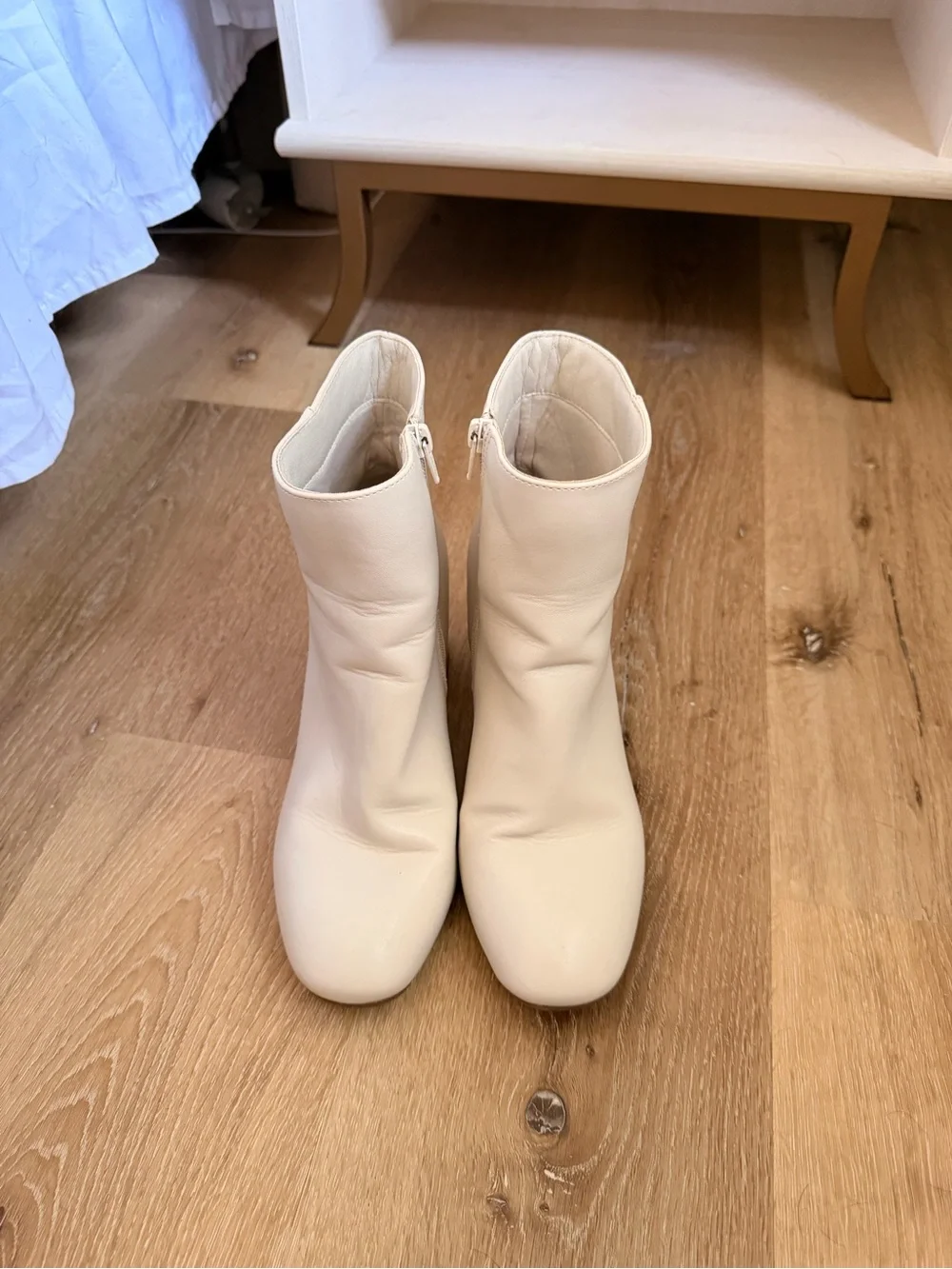 White Women's Ankle Boots - Classic Zip Closure- Size 9